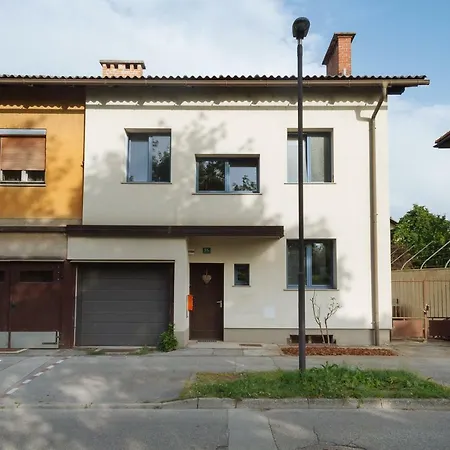Garden House Homestay Ljubljana